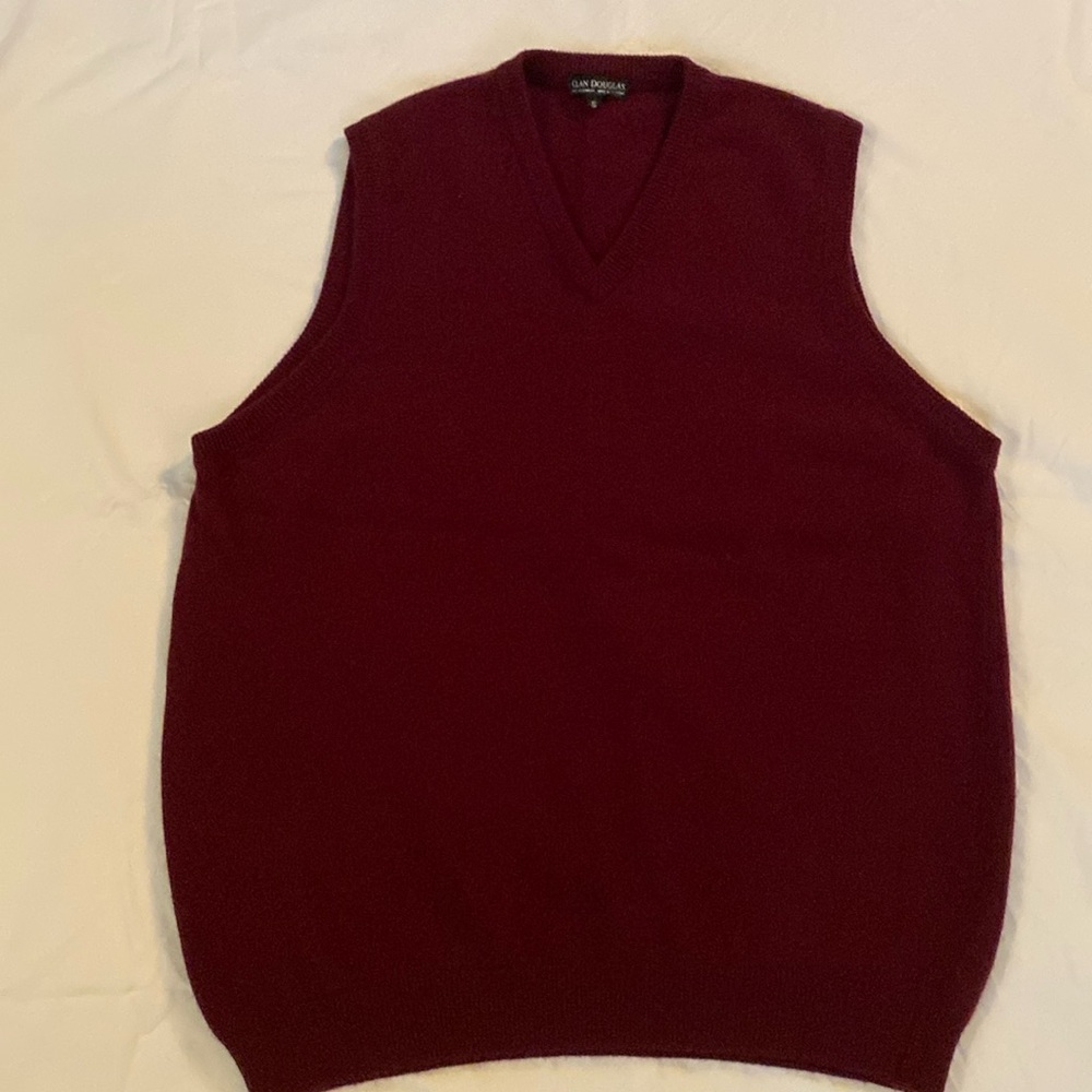 Men’s Vintage Clan Douglas 100% Cashmere Vneck Vest Sizee XL
